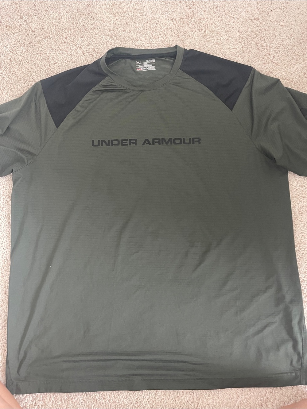 Under Armour Olive Green Short-Sleeve Performance Tee with Black Shoulder Panels